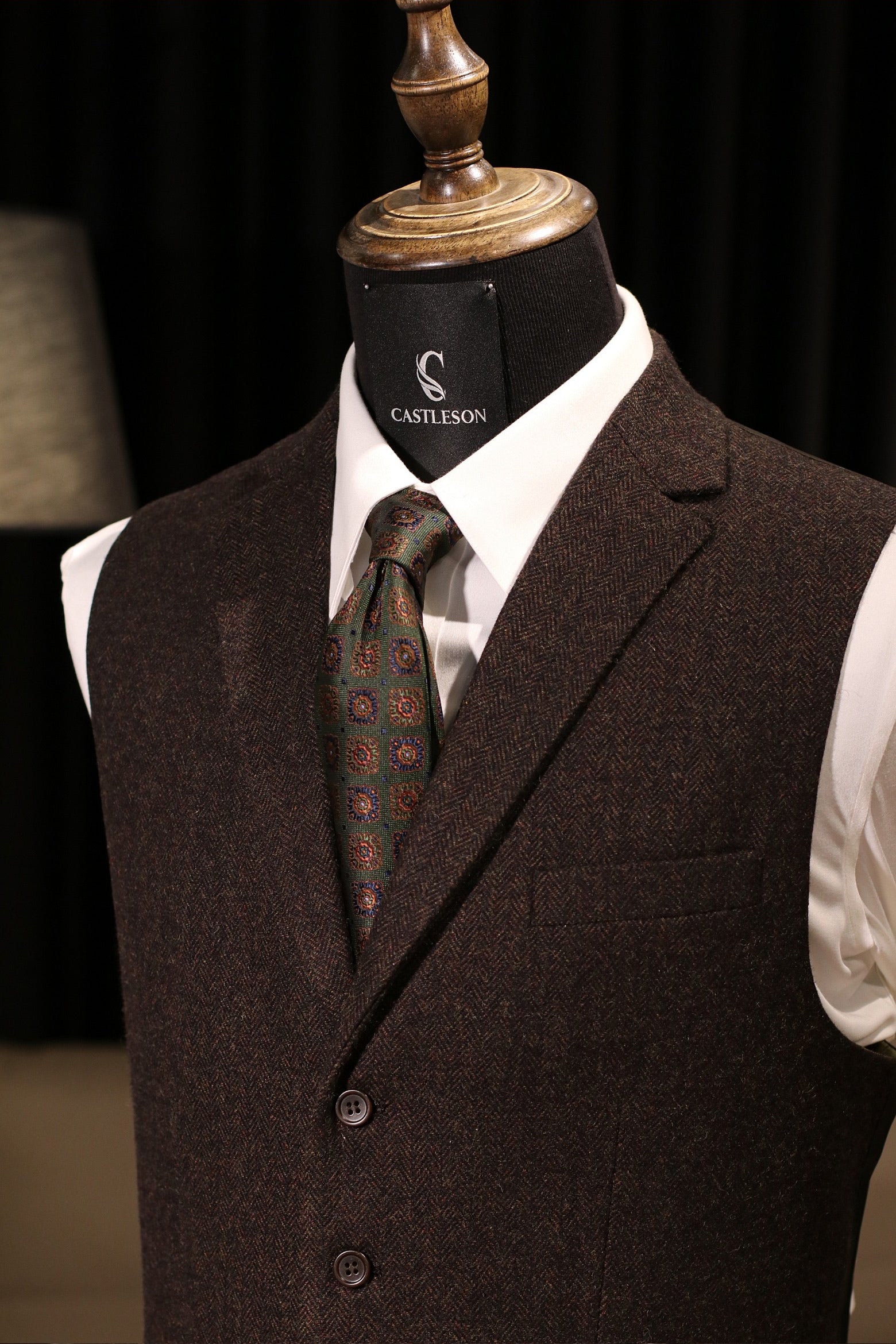 CASTLESON Chief Brown – Driedelig pak donkerbruin tweed 11