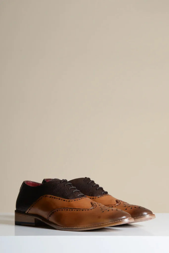 Braune Lederschuhe Marc Darcy Ryan - Wingtip Brogue