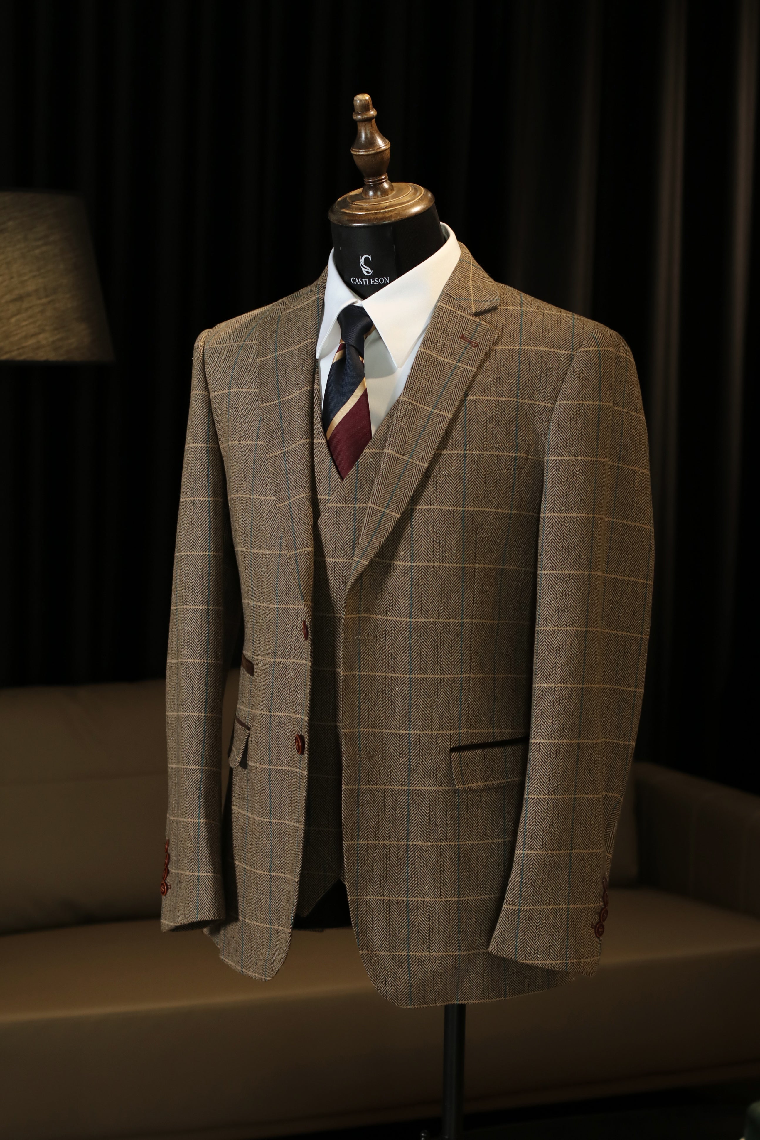CASTLESON Baron - Dreiteiliger Herrenanzug Braun