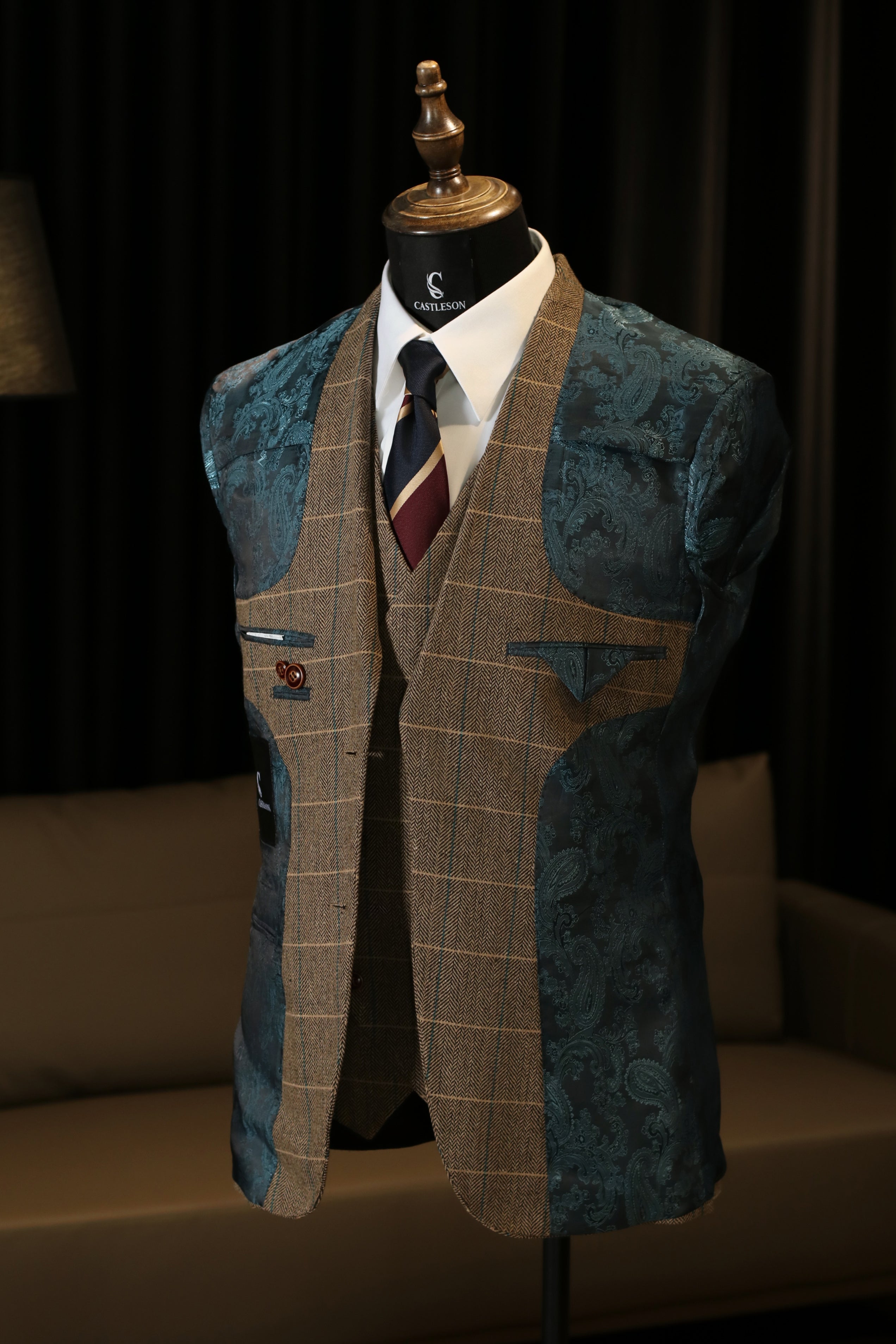 CASTLESON Baron - Dreiteiliger Herrenanzug Braun