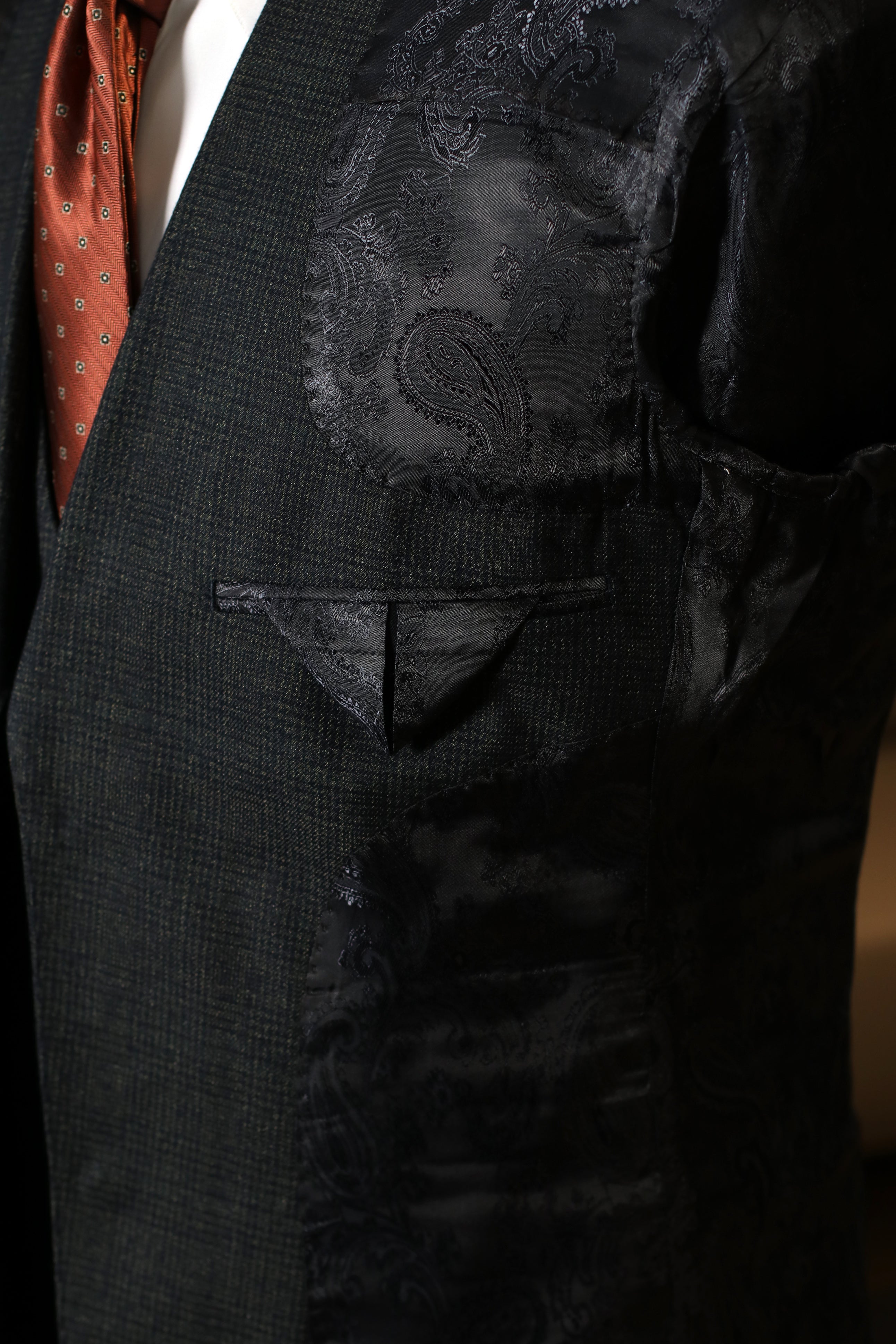 gilet-tweed-olijfgroen